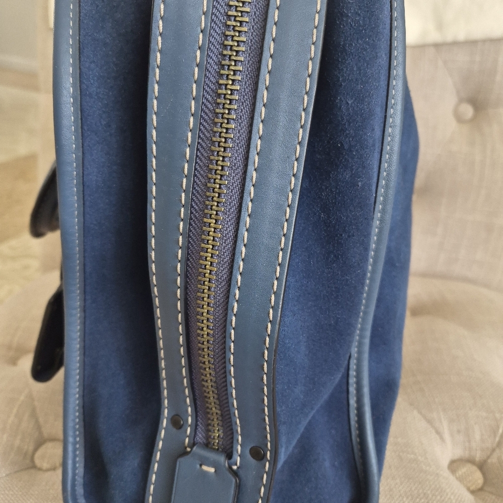 Authentic Coach Navy Blue Suede And Leather 1941 Rogue 36 Tote Bag - Picture 5 of 16